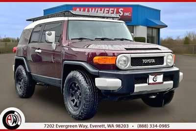 2007 Toyota FJ Cruiser 4WD 126.9K miles