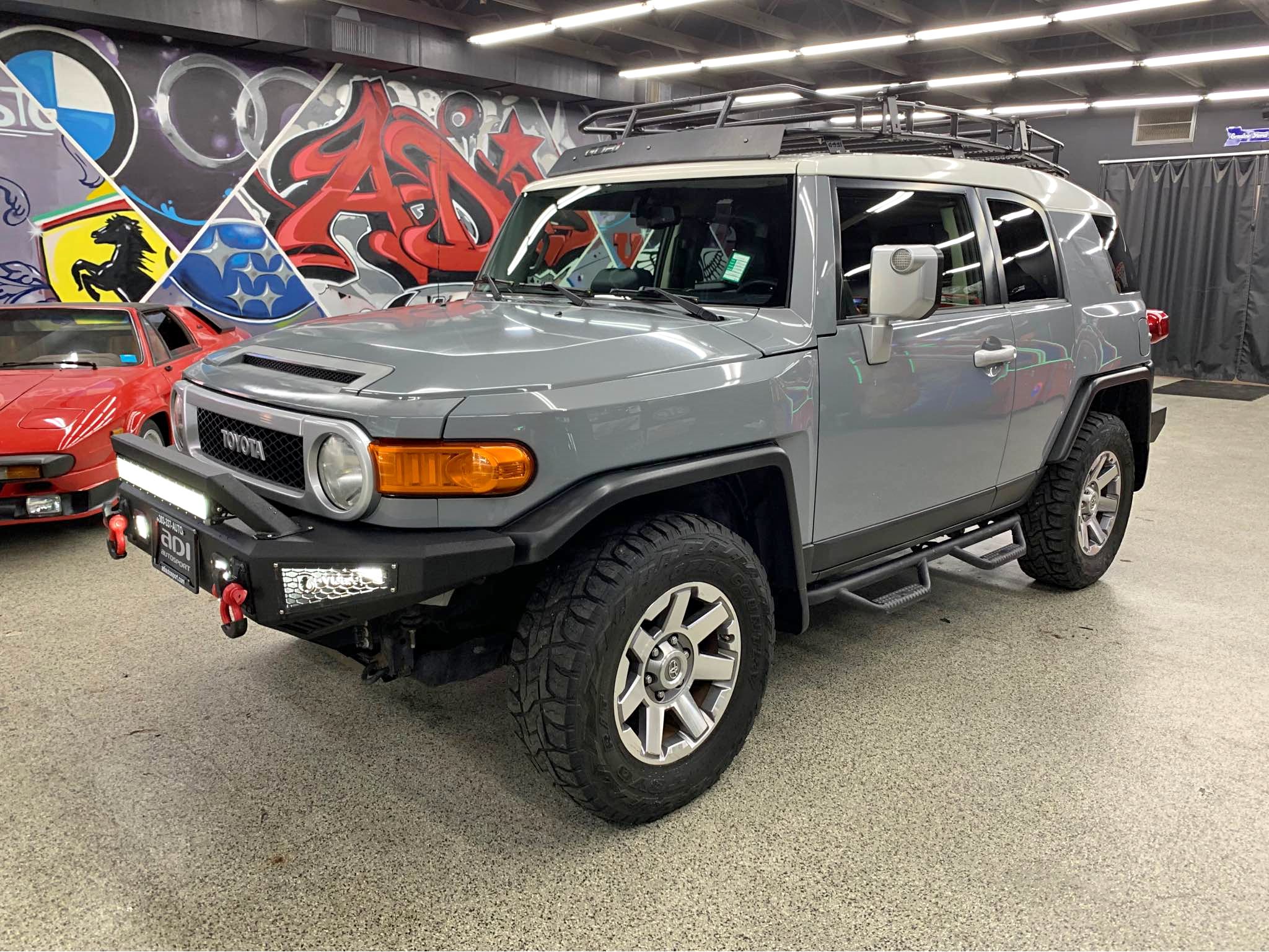 2014 Toyota FJ Cruiser - Sport Utility 2D