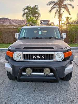 2007 Toyota FJ Cruiser - Sport Utility 2D