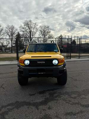 2007 Toyota FJ Cruiser - Sport Utility 2D
