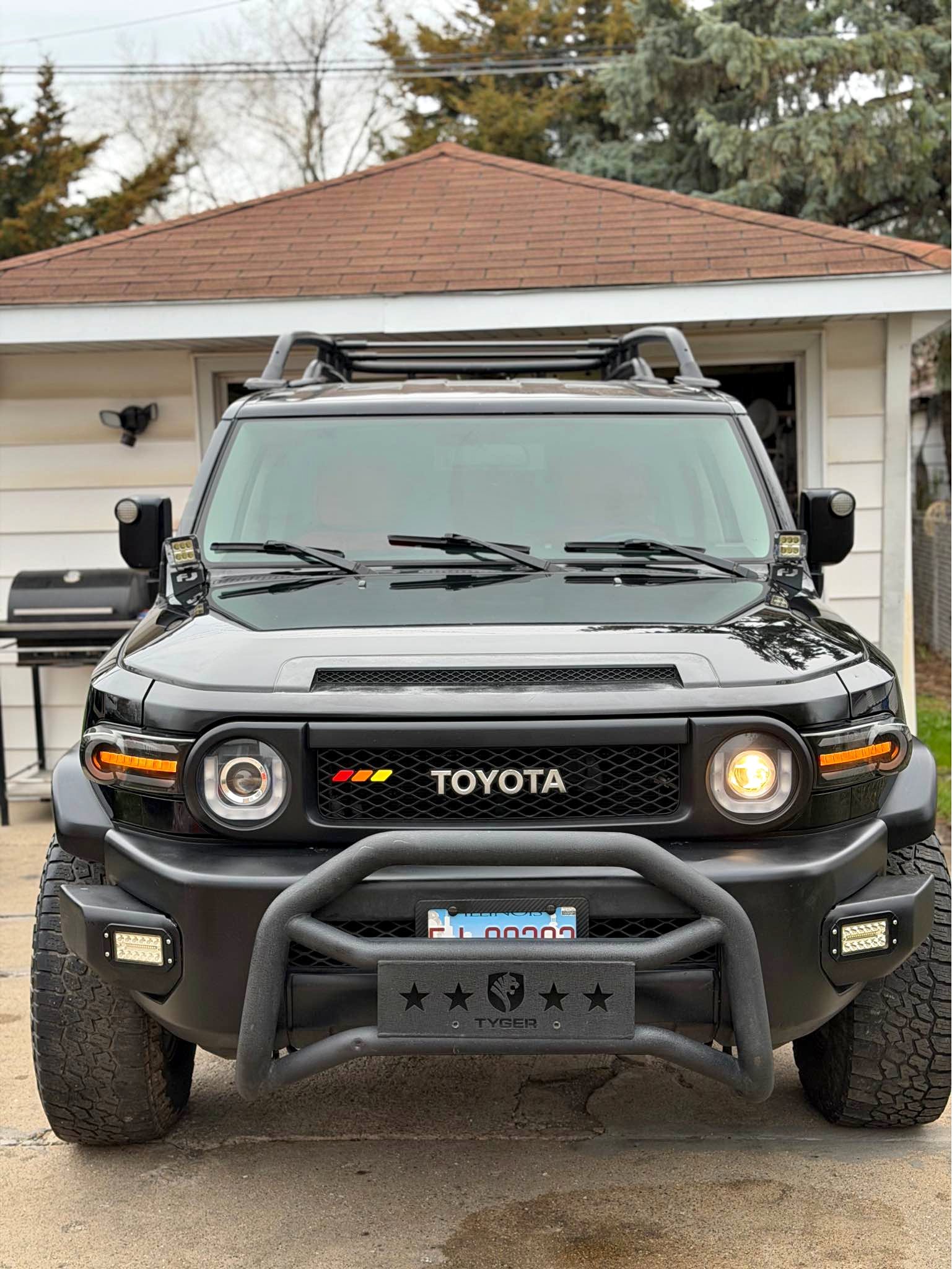 2008 Toyota FJ Cruiser - Sport Utility 2D