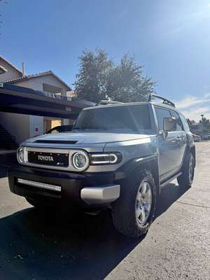 2007 Toyota FJ Cruiser - Sport Utility 2D