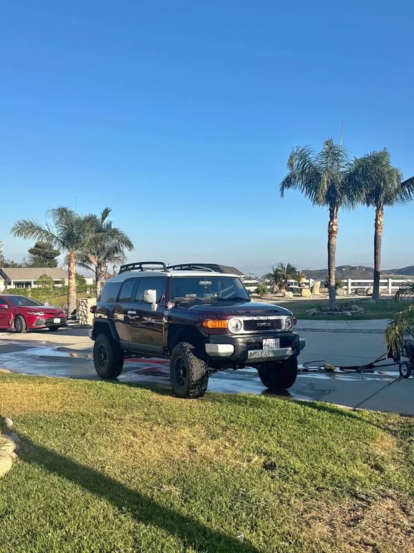 2007 Toyota FJ Cruiser - Sport Utility 2D