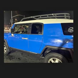 2007 Toyota FJ Cruiser - Sport Utility 2D