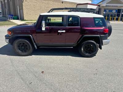 2007 Toyota FJ Cruiser - Sport Utility 2D