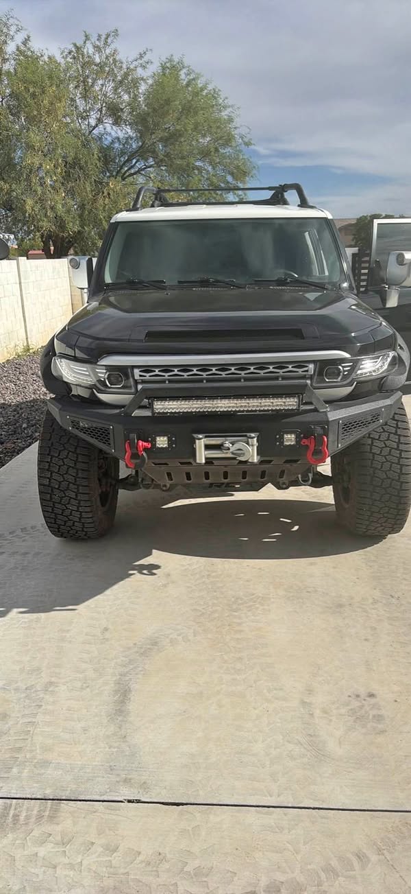 2007 Toyota FJ Cruiser - Black