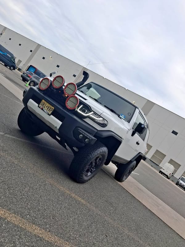 2008 Toyota FJ Cruiser - Land Cruiser
