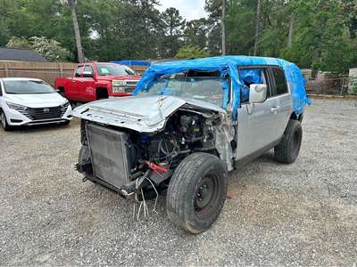 2008 Toyota FJ Cruiser - Sport Utility 2D