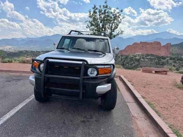 2007 Toyota FJ Cruiser - Sport Utility 2D
