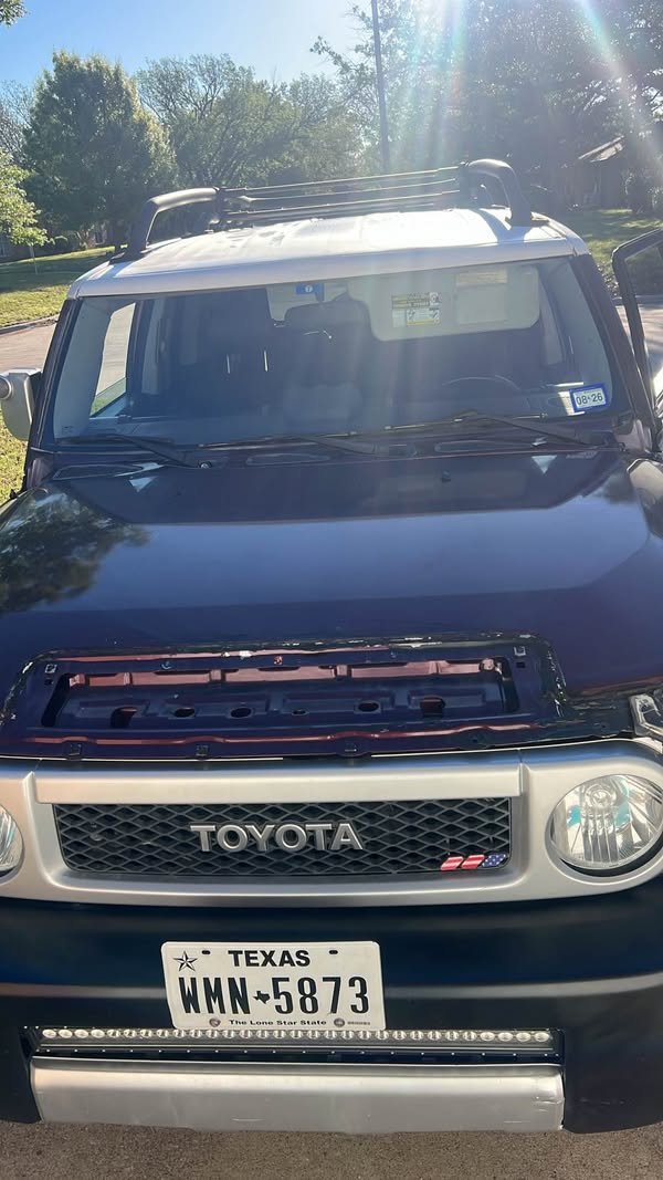 2007 Toyota FJ Cruiser - Sport Utility 2D