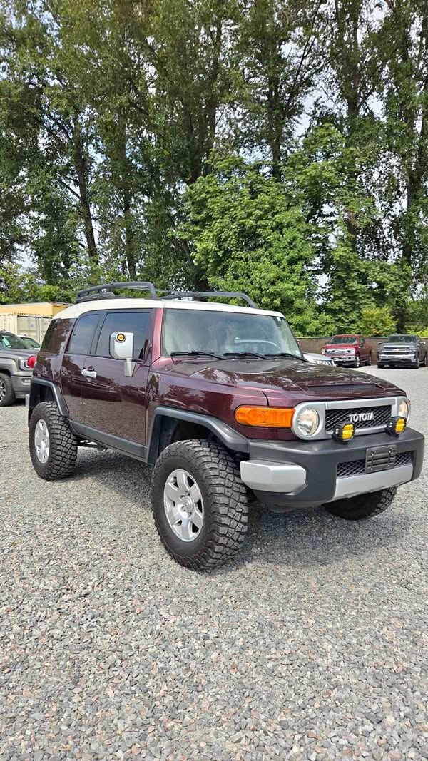 2007 Toyota FJ CRUISER *Manual w\/a FREE WARRANTY!*   \ud83e\udd29\ud83d\udc4d  (Pmts\/Trades OK! 5.59\u0025 Rates!)