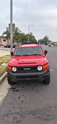 2012 Toyota FJ Cruiser - Sport Utility 2D