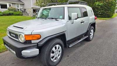 2007 Toyota FJ Cruiser - Sport Utility 2D