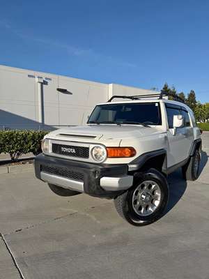 2011 Toyota FJ Cruiser - Sport Utility 2D