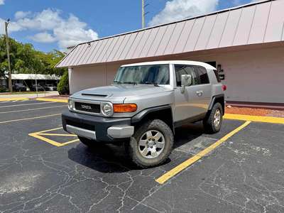 2007 Toyota FJ Cruiser - Sport Utility 2D