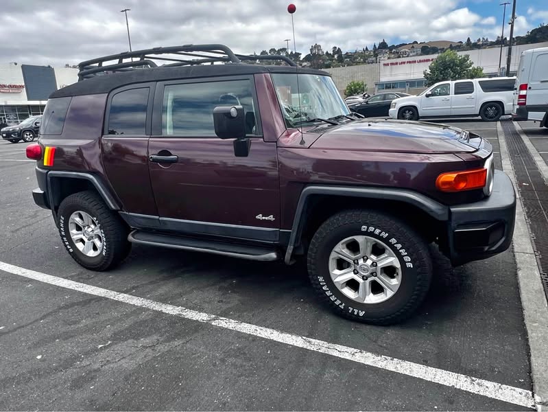 2007 Toyota FJ Cruiser - Sport Utility 4D with 4x4