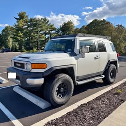 2014 Toyota FJ Cruiser - Sport Utility 2D