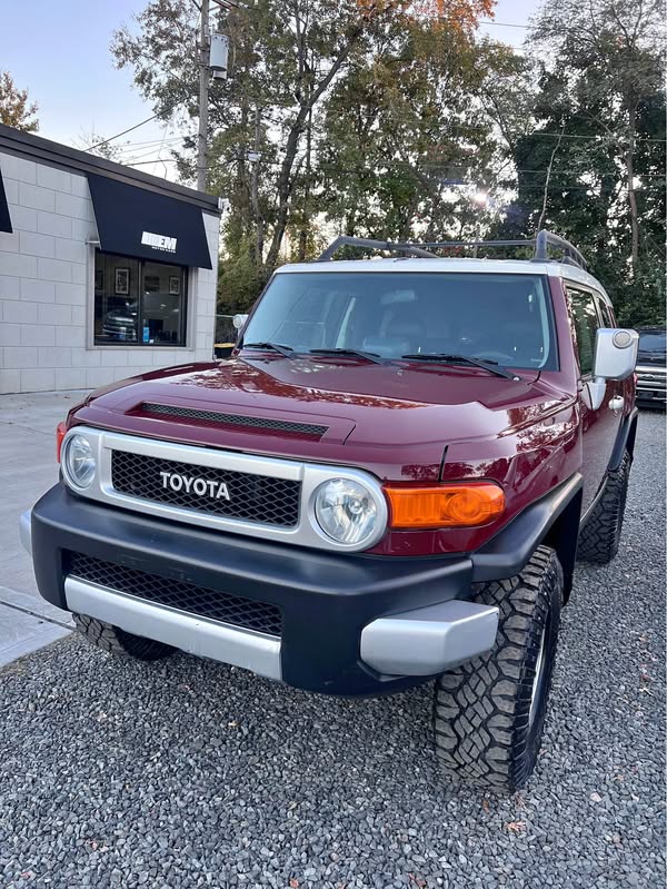 2008 Toyota FJ Cruiser Sport Utility 2D