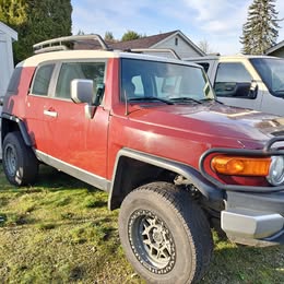 2008 Toyota FJ Cruiser - Sport Utility 2D