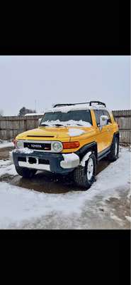 2007 Toyota FJ Cruiser - Sport Utility 2D