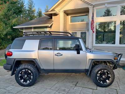2007 Toyota FJ Cruiser Sport Utility 2D