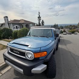 2011 Toyota FJ Cruiser - Sport Utility 2D