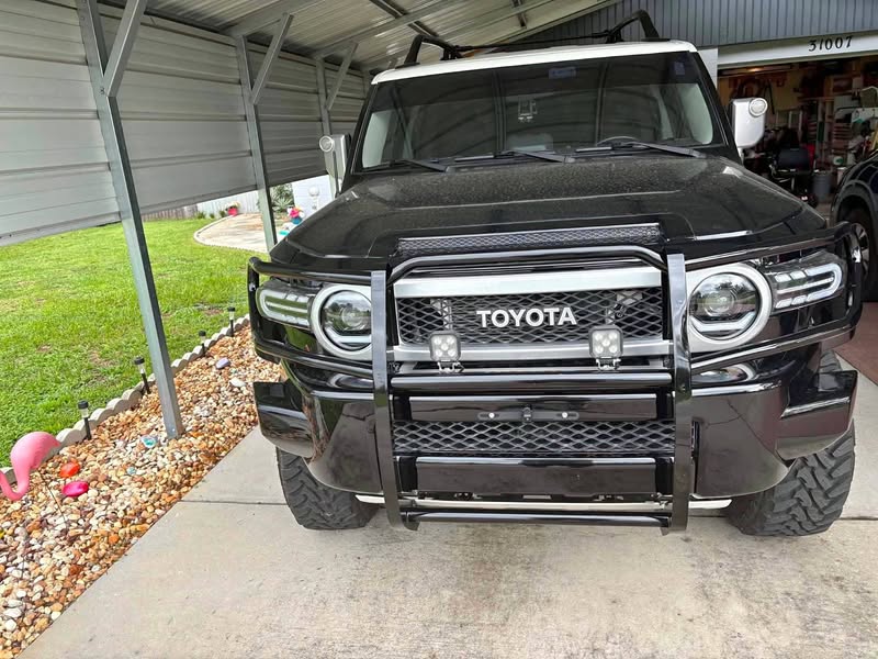 2007 Toyota FJ Cruiser - Sport Utility 2D