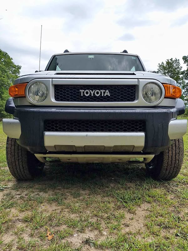2007 Toyota FJ Cruiser - Sport Utility 2D