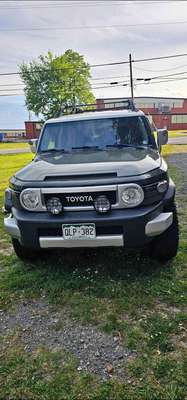 2013 Toyota FJ Cruiser - Sport Utility 2D