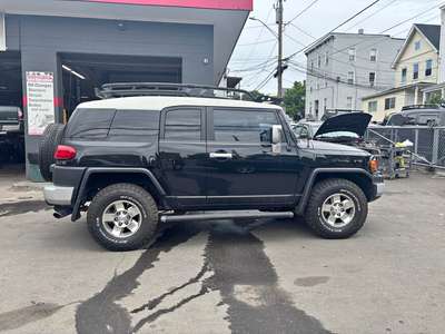 2008 Toyota FJ Cruiser - Sport Utility 2D