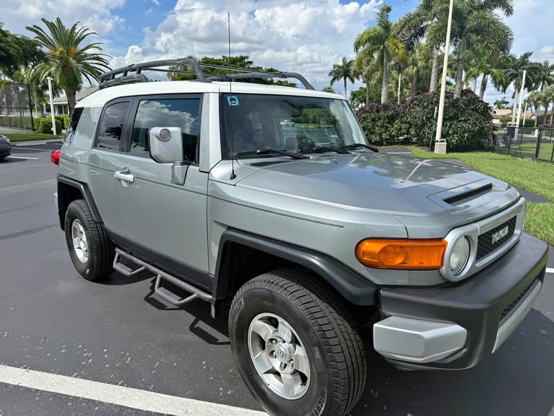 2010 Toyota FJ Cruiser
