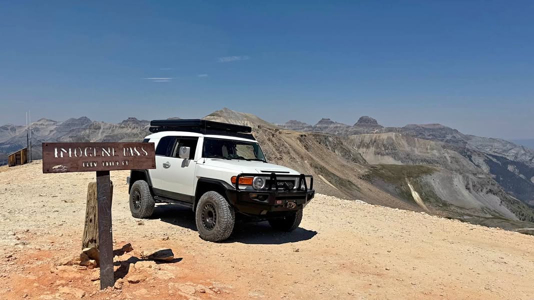 2014 Toyota FJ Cruiser - 4x4