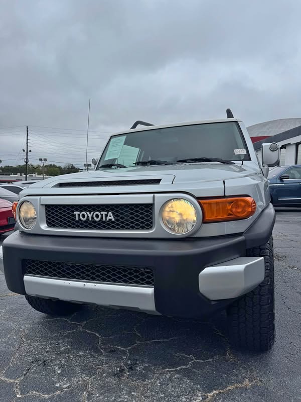 2007 Toyota FJ Cruiser - Base