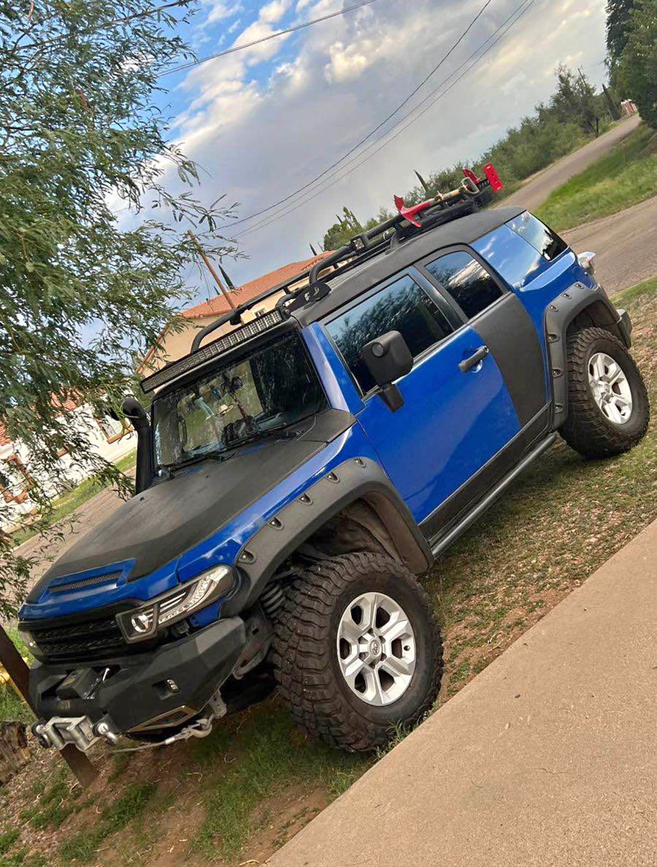 2008 Toyota FJ Cruiser - Sport Utility 2D