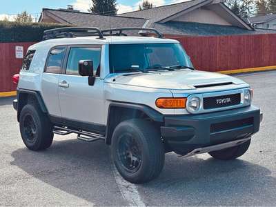 2007 Toyota FJ Cruiser - Sport Utility 2D