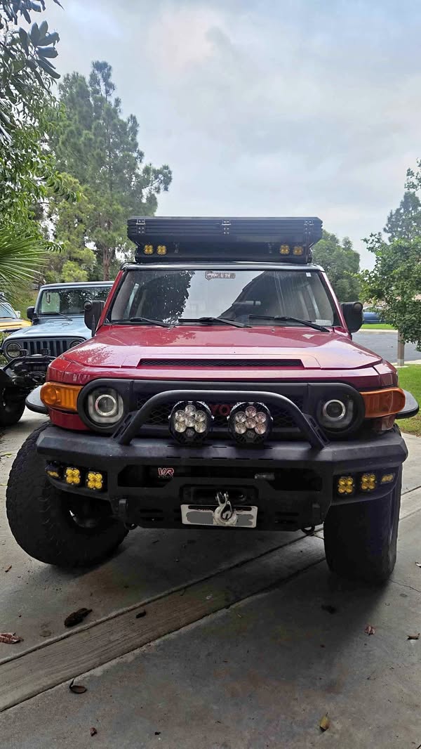2007 Toyota FJ Cruiser - Sport Utility 2D
