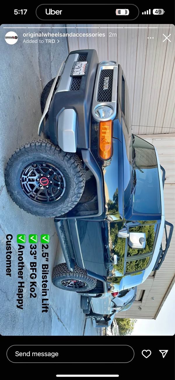 2008 Toyota FJ Cruiser - Sport Utility 2D
