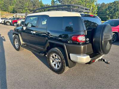 2014 Toyota FJ Cruiser - Sport Utility 2D