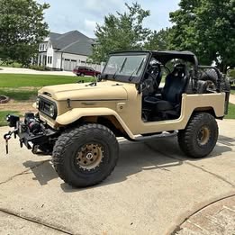 1976 Toyota FJ40 Land Cruiser