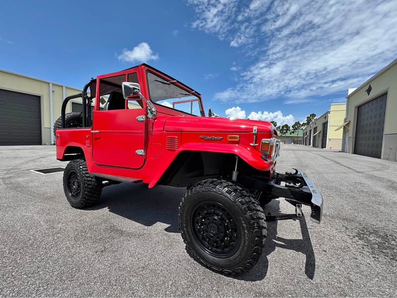 1974 Toyota Landcruiser - FJ40