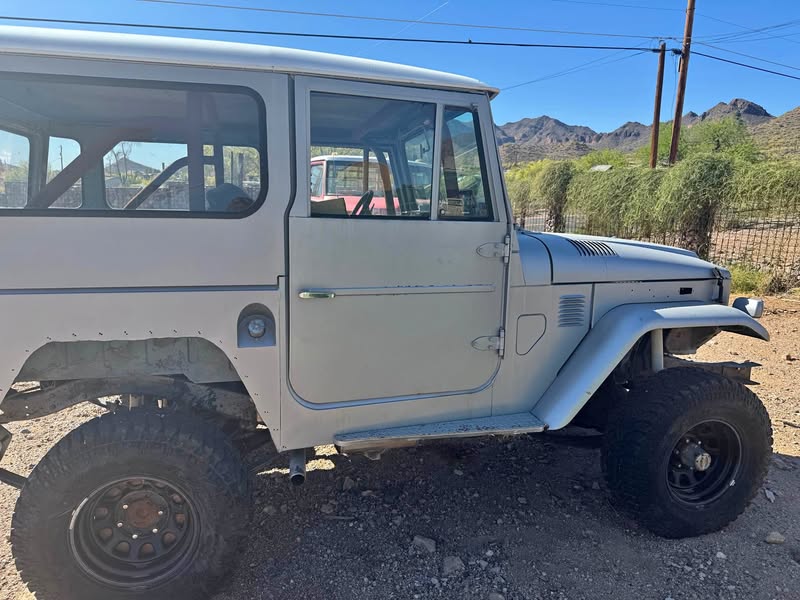 1972 Toyota FJ40 Land Cruiser