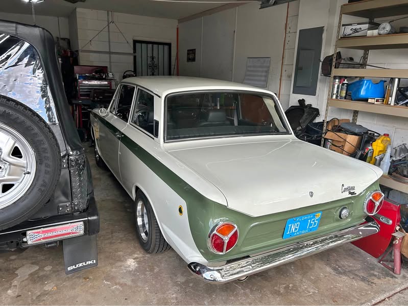 1965 Ford cortina