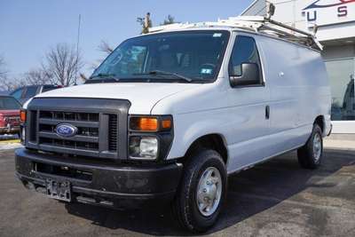 2014 Ford Econoline Van 3D