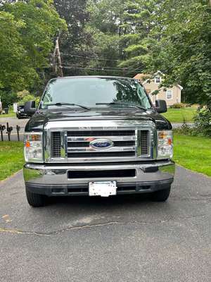 2011 Ford Econoline E150 Passenger - Van