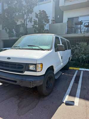 2000 Ford Econoline E250 Cargo - Van