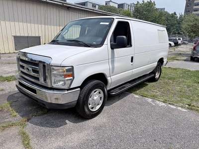 2012 Ford Econoline E250 Cargo - Van