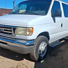 2003 Ford Econoline E350 Super Duty Passenger - Extended Van