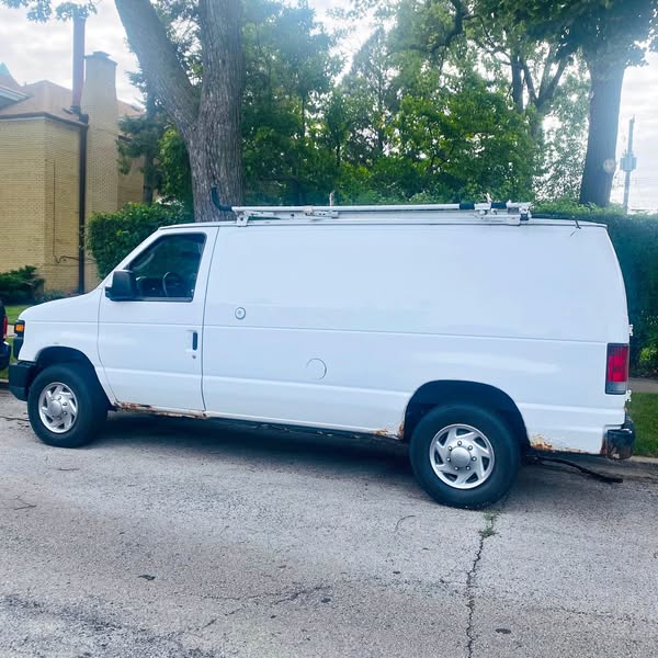 2010 Ford Econoline E150 Cargo - Para trabajar