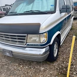 1992 Ford Econoline 150