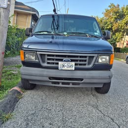 2004 Ford Econoline Van